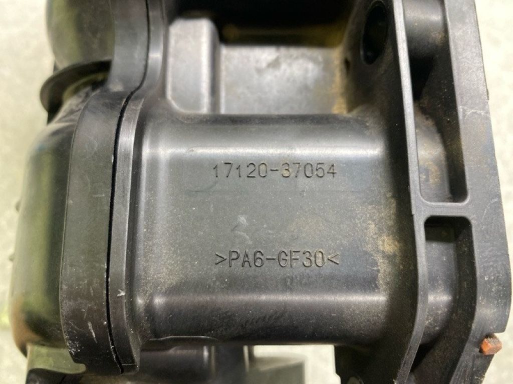 17120-37054 | Колектор впускний TOYOTA PRIUS - 30 09-17 - Фото 6