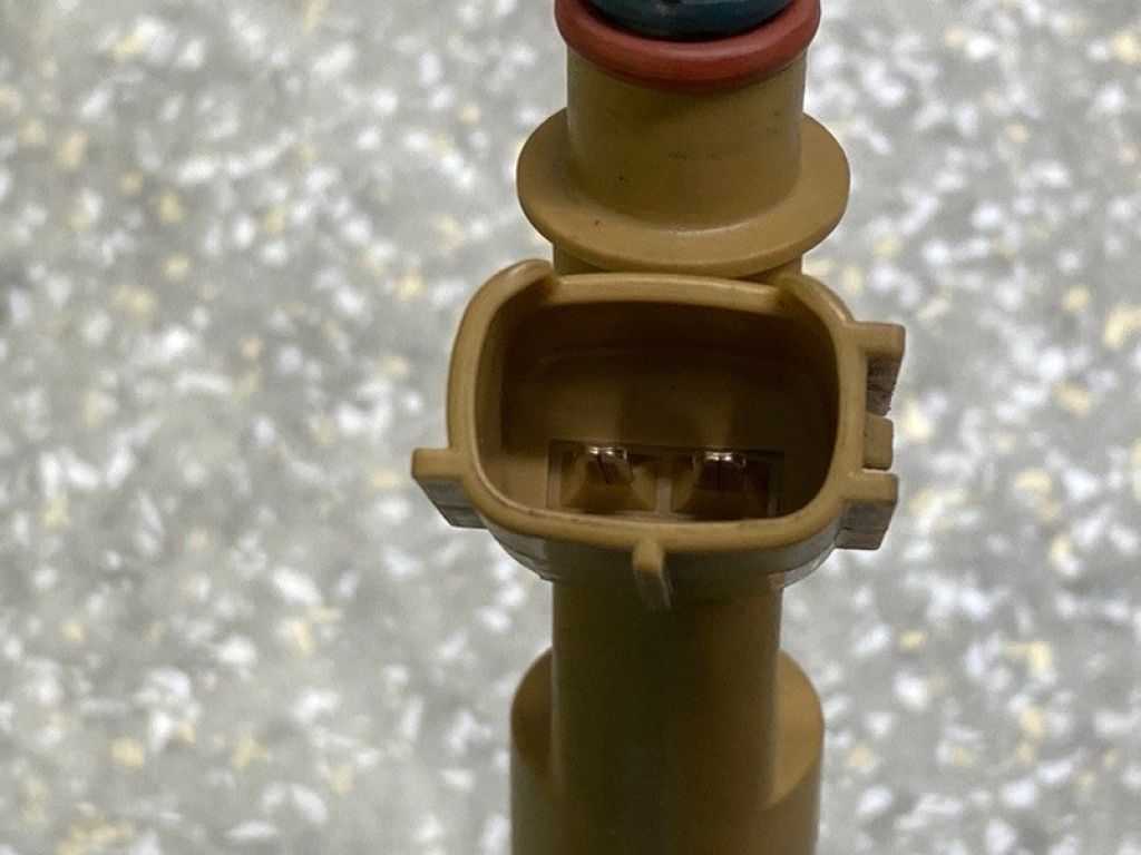 23209-39146 | Форсунка паливна TOYOTA PRIUS - 30 09-17 - Фото 3