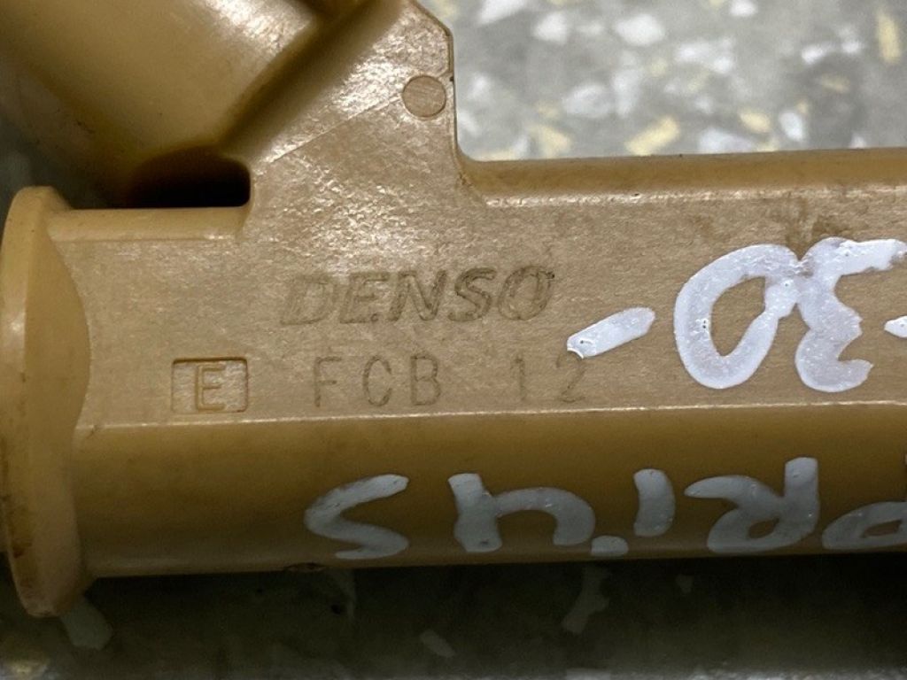 23209-39146 | Форсунка паливна TOYOTA PRIUS - 30 09-17 - Фото 5