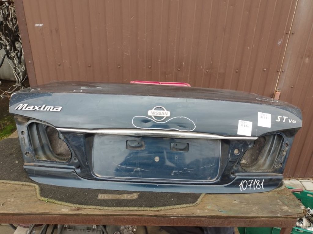 H4300-3Y5CM | Крышка багажника NISSAN MAXIMA A33 99-02