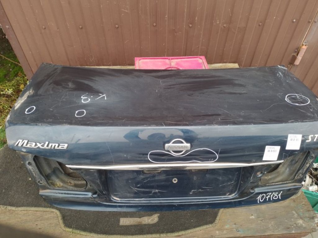 H4300-3Y5CM | Крышка багажника NISSAN MAXIMA A33 99-02 - Фото 3