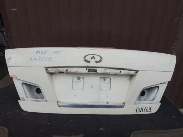 Кришка багажника INFINITI M35/M45 04-10