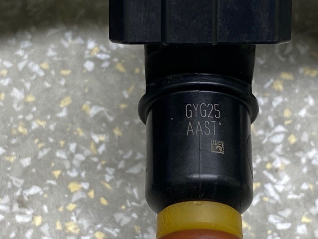 16450-RAA-A01 | Форсунка паливна HONDA ELEMENT 02-11 - Фото 4