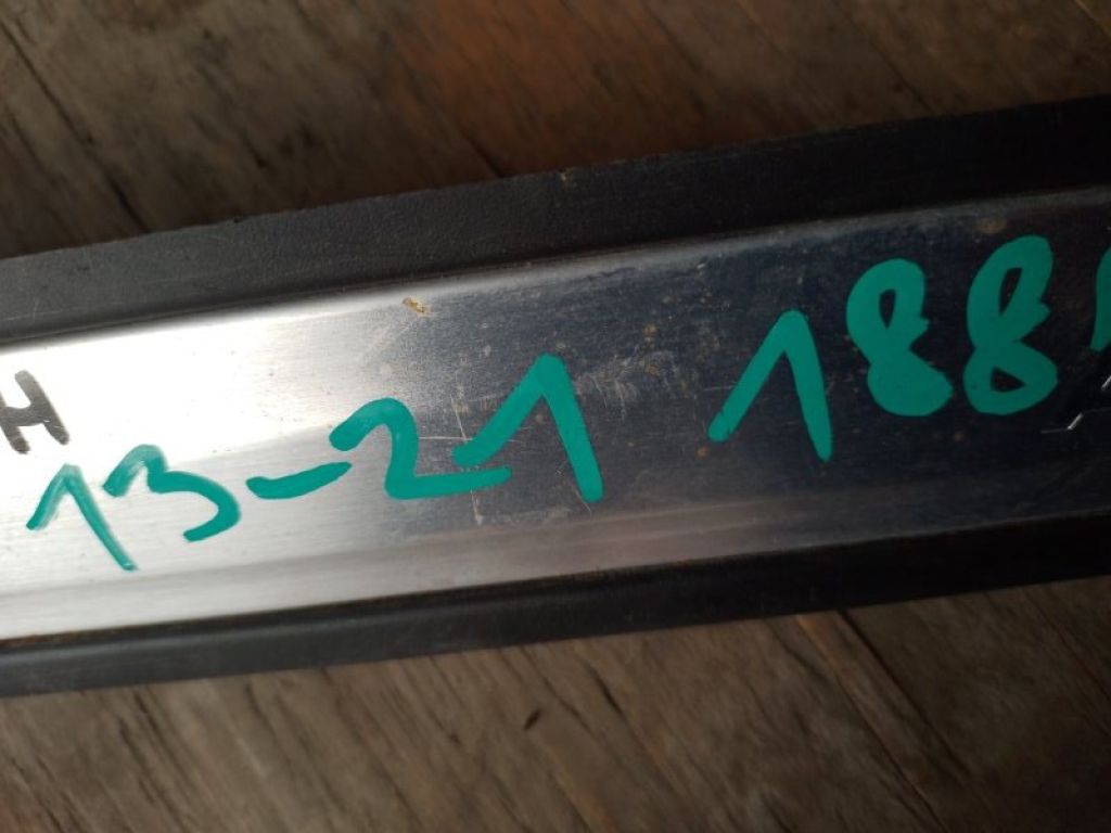 84212-TZ5-A00ZB | Накладка порога внутрішня задн. ACURA MDX (YD3) 13-21 - Фото 5