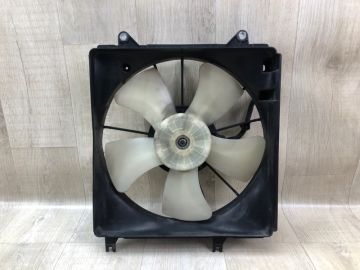 Дифузор вентилятора основного радіатора лів. SUZUKI SX4 06-13