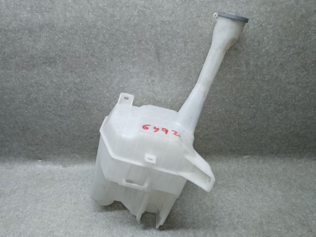 85315-06140 | Бачок омивача TOYOTA CAMRY 40 06-11