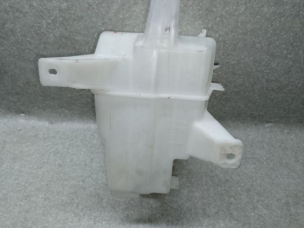 85315-06140 | Бачок омивача TOYOTA CAMRY 40 06-11 - Фото 2