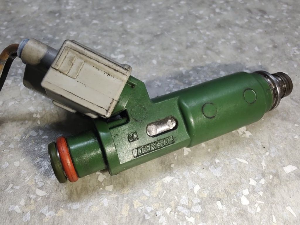 23209-22040 | Форсунка паливна TOYOTA COROLLA 120 00-07 - Фото 3