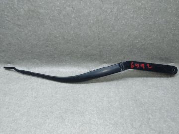 Повідець склоочисника передній прав. TOYOTA CAMRY 40 06-11