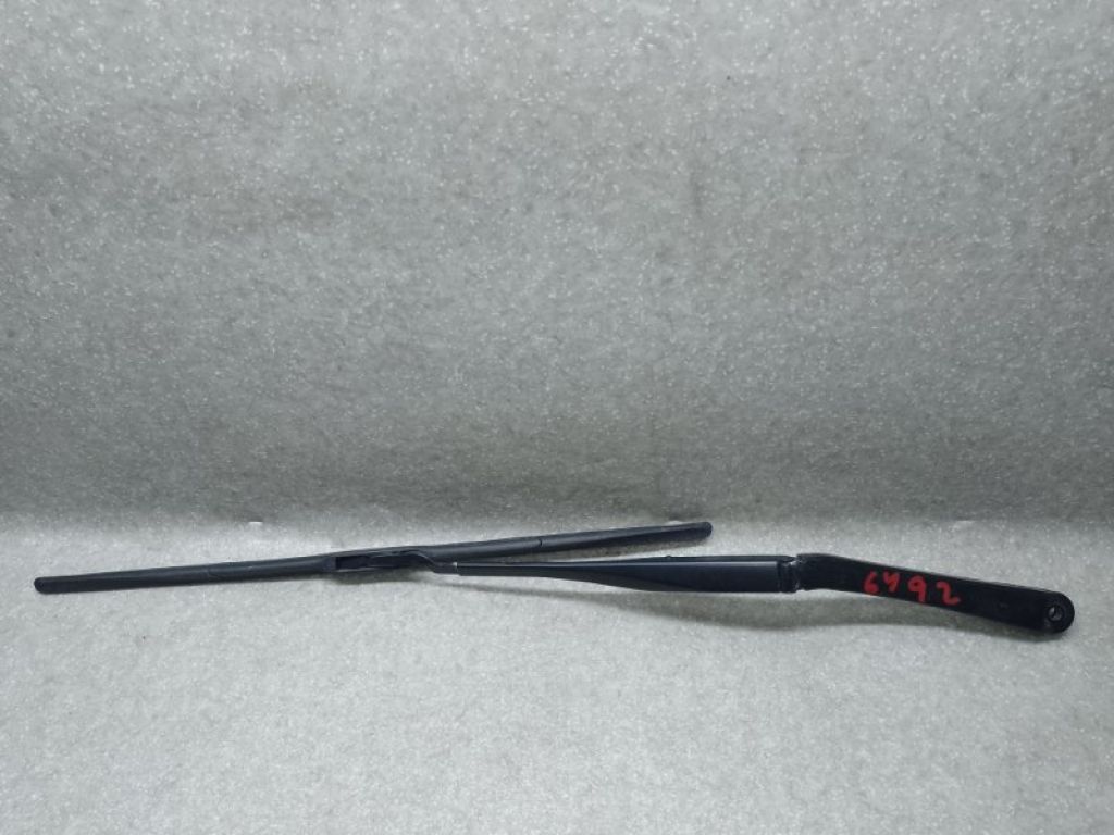 85221-06050 | Повідець склоочисника передній лів. TOYOTA CAMRY 40 06-11