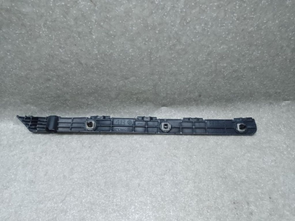 52157-06010 | Кронштейн заднього бампера прав. TOYOTA CAMRY 40 06-11 - Фото 3