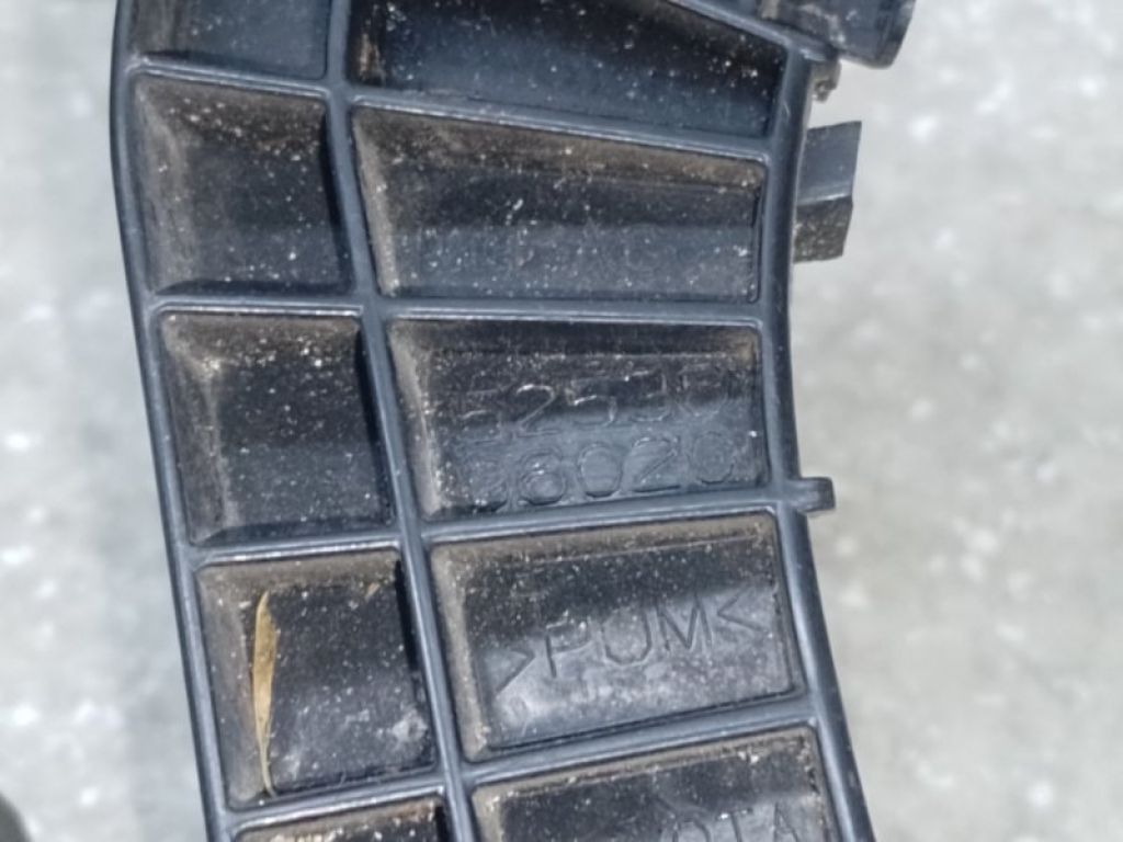 52536-06020 | Кронштейн переднього бампера лів. TOYOTA CAMRY 40 06-11 - Фото 3