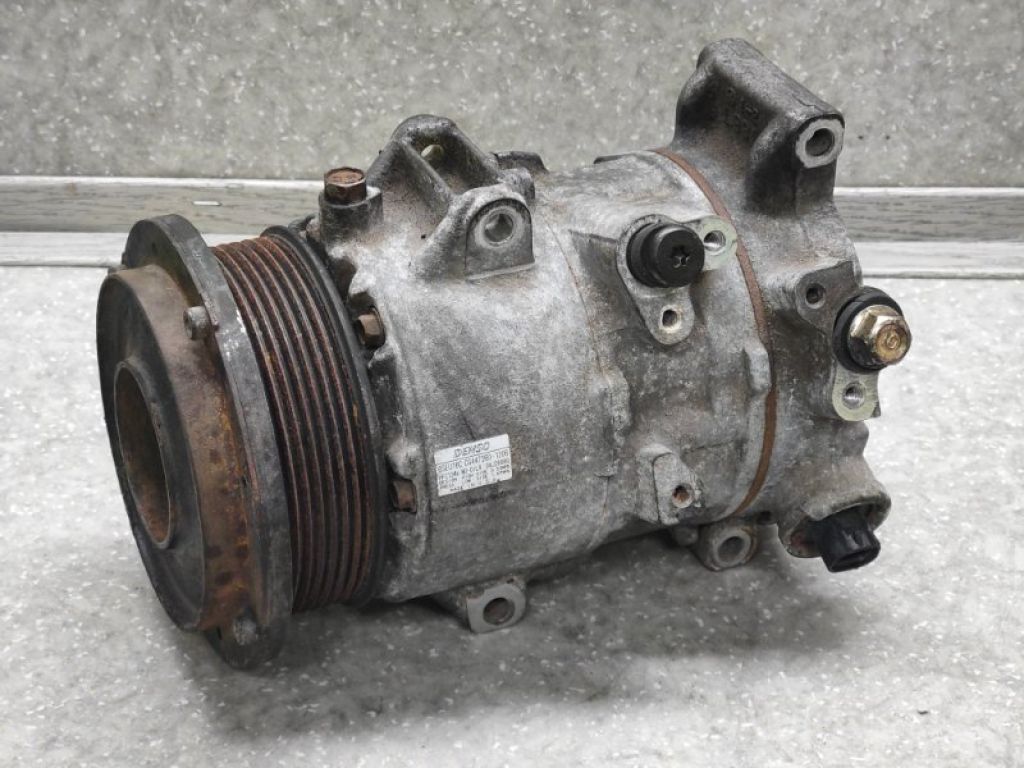 88310-33250 | Компресор кондиціонера TOYOTA CAMRY 40 06-11