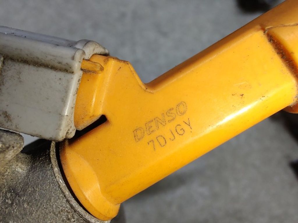 23209-0H050 | Форсунка паливна TOYOTA CAMRY 40 06-11 - Фото 3