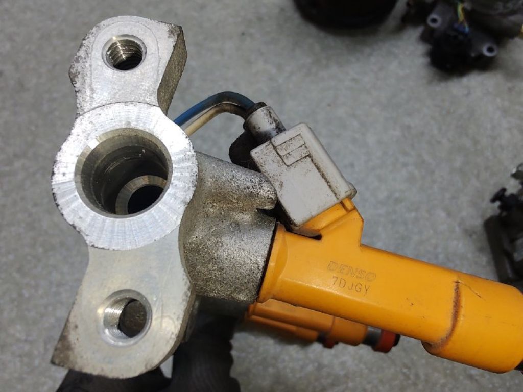 23209-0H050 | Форсунка паливна TOYOTA CAMRY 40 06-11 - Фото 7