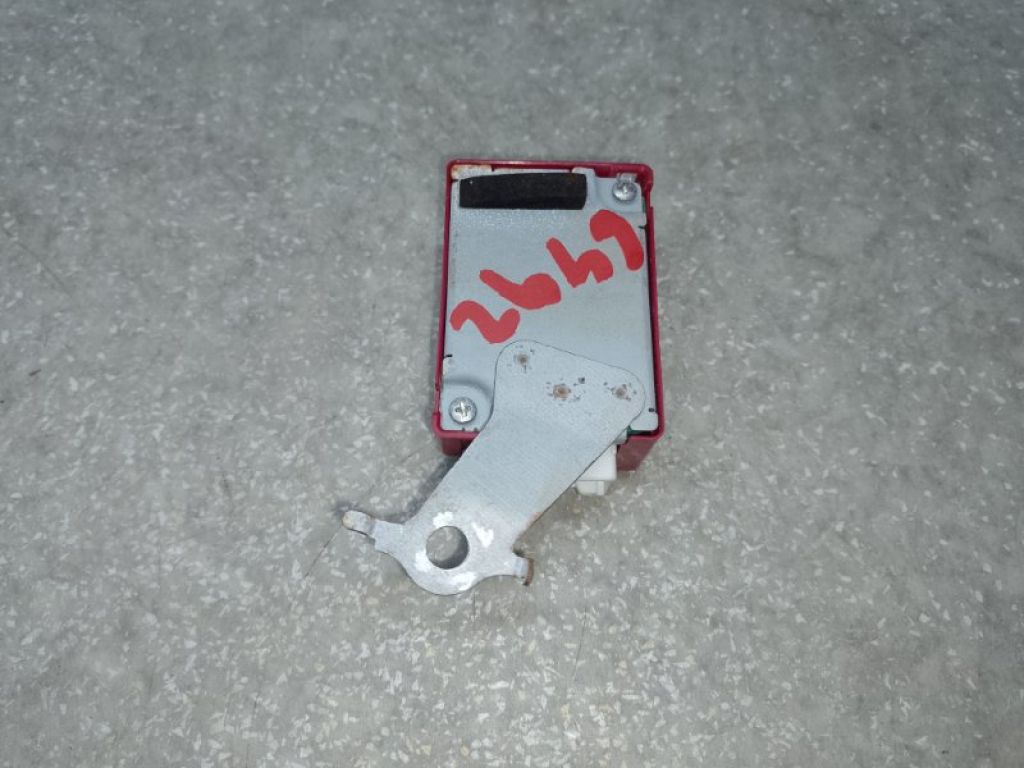 89740-06030 | Блок керування центральним замком TOYOTA CAMRY 40 06-11 - Фото 2