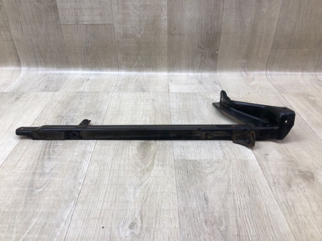 71410-65D20 | Кронштейн прав. SUZUKI GRAND VITARA XL-7 01-06 - Фото 3