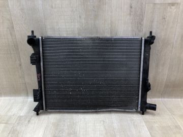 Радіатор основний HYUNDAI VELOSTER 11-18