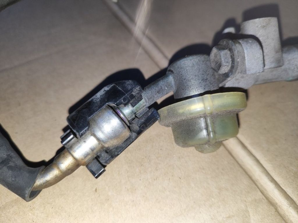 23814-28031 | Паливна рейка LEXUS HS250H (ANF10) 09-12 - Фото 5