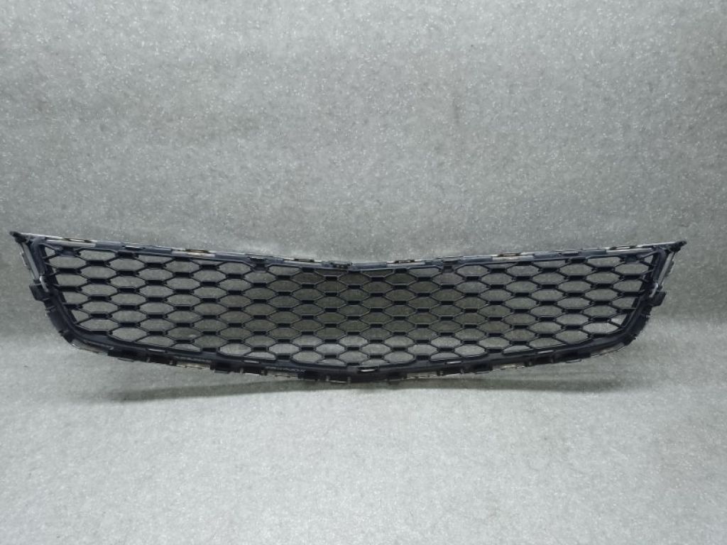 25798747 | Решітка переднього бампера CHEVROLET EQUINOX 09-17 - Фото 2