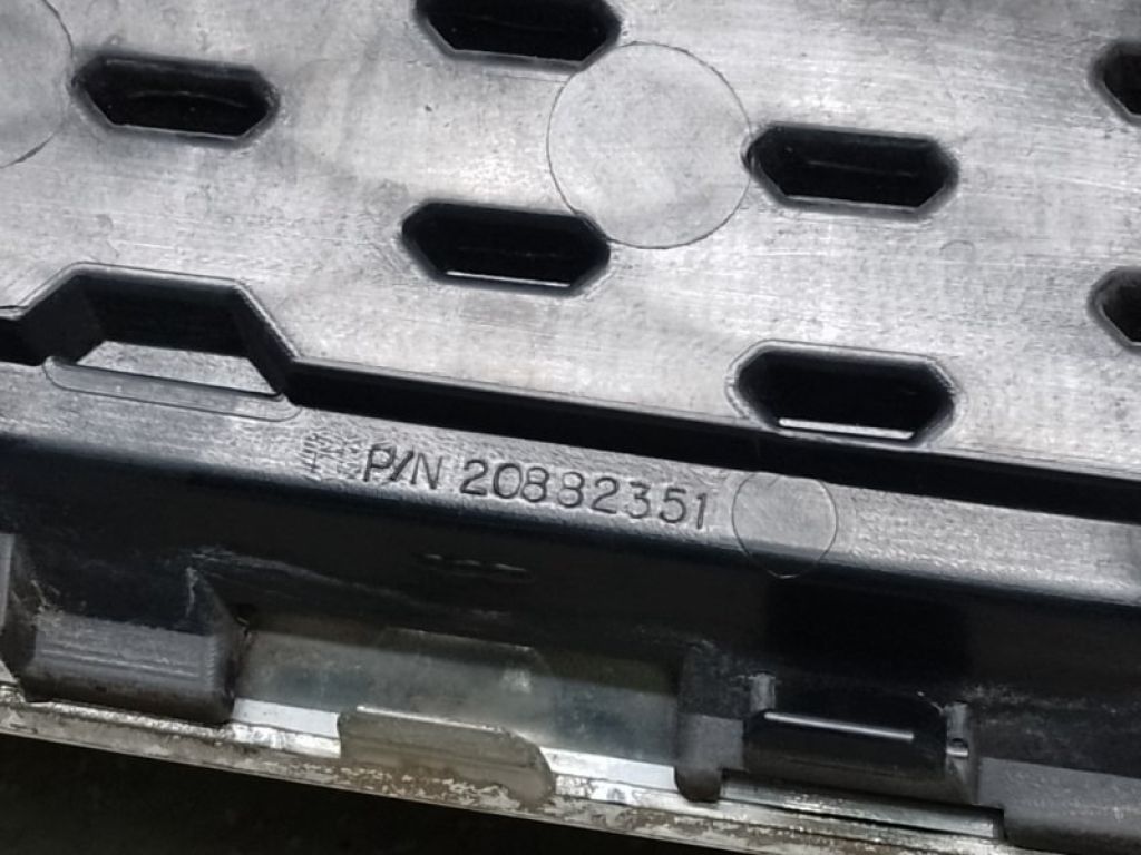 20882352 | Решітка радіатора CHEVROLET EQUINOX 09-17 - Фото 3