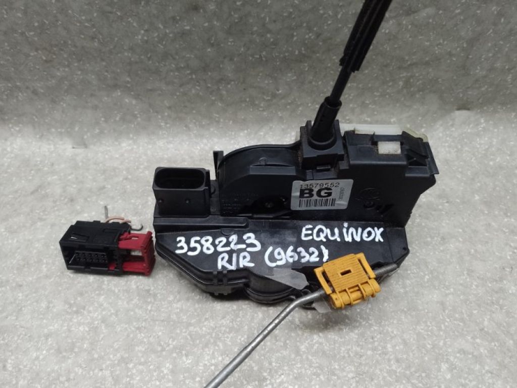 13579552 | Замок двери задн. прав. CHEVROLET EQUINOX 09-17 - Фото 2