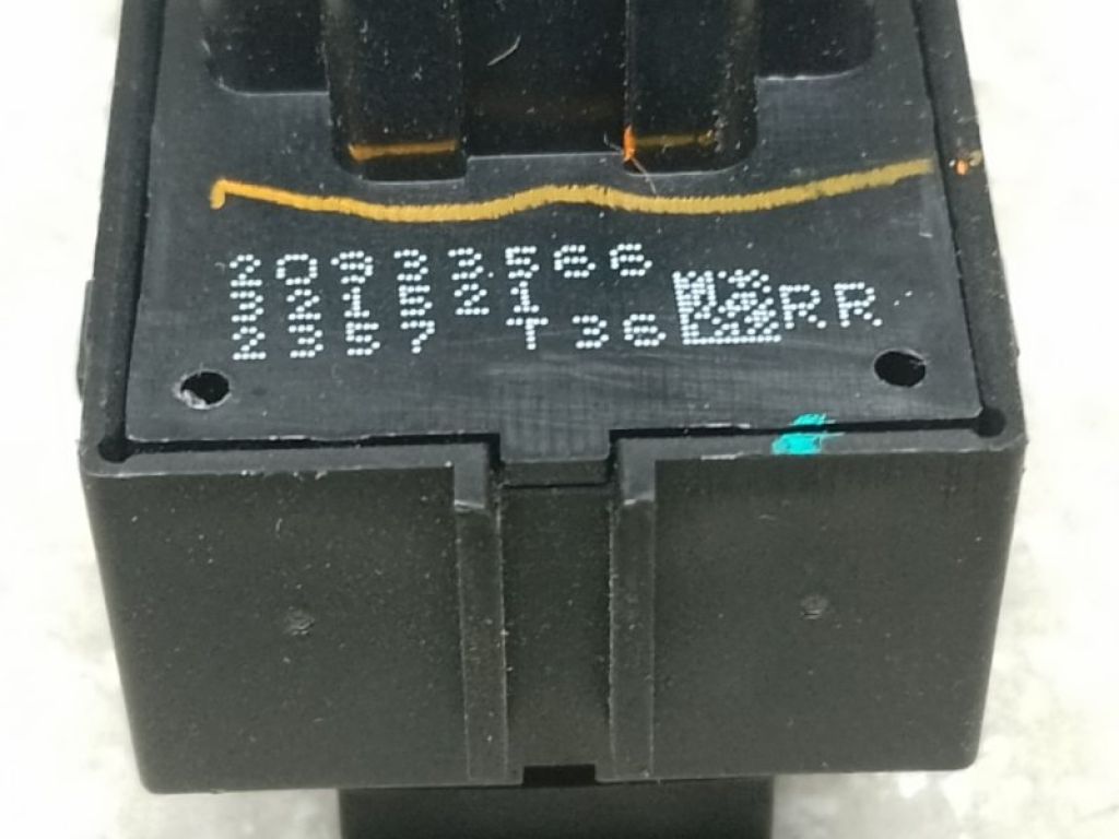 20933566 | Кнопка стеклоподъемника задн. CHEVROLET EQUINOX 09-17 - Фото 5