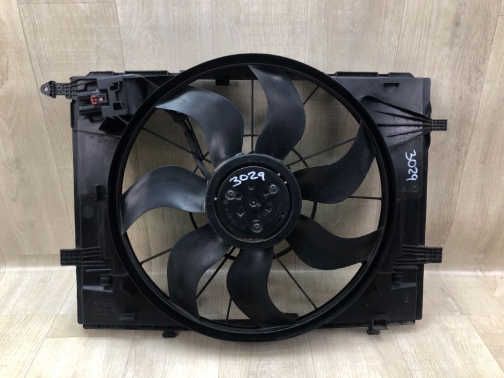 A 099 906 11 00 | Диффузор вентилятора основного радиатора MERCEDES C-CLASS A205 16-21