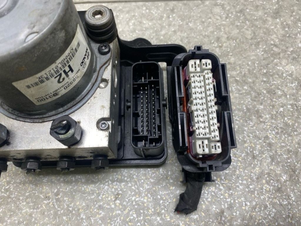 58920-D3100 | Блок антиблокувальної системи HYUNDAI TUCSON TL 15-20 - Фото 5