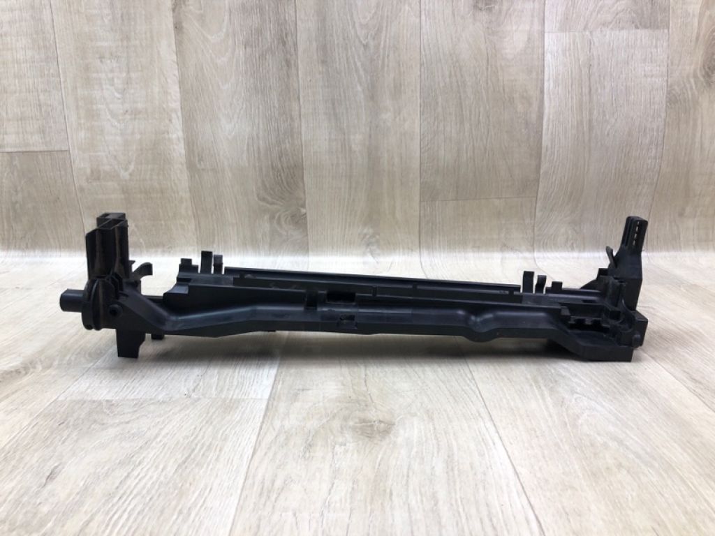 A 099 504 22 18 | Крепление радиатора прав. MERCEDES C-CLASS A205 16-21