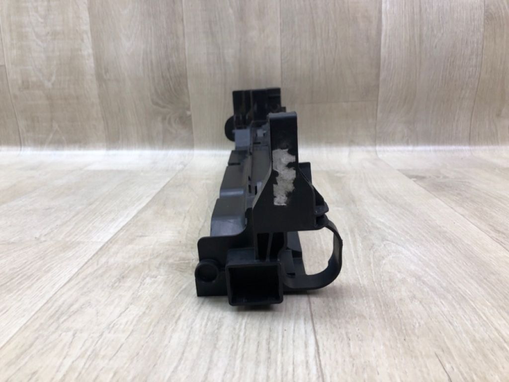 A 099 504 22 18 | Крепление радиатора прав. MERCEDES C-CLASS A205 16-21 - Фото 5