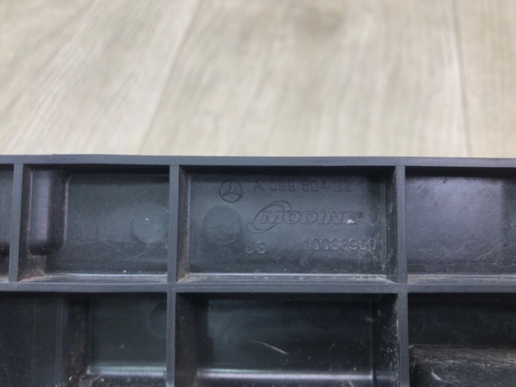 A 099 504 22 18 | Крепление радиатора прав. MERCEDES C-CLASS A205 16-21 - Фото 6