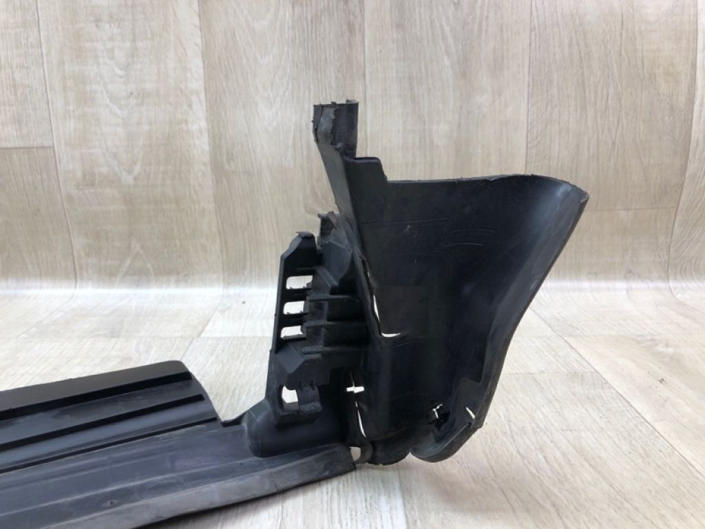 A 205 505 07 30 | Дефлектор радиатора MERCEDES C-CLASS A205 16-21 - Фото 4