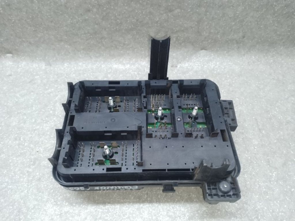 22929763 | Блок предохранителей моторный отсек CHEVROLET EQUINOX 09-17 - Фото 2