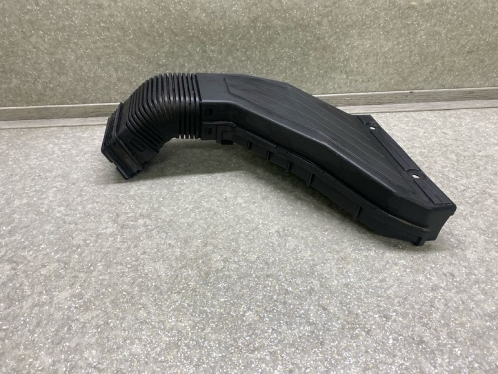 28210-D3300 | Воздухозаборник HYUNDAI TUCSON TL 15-20 - Фото 2