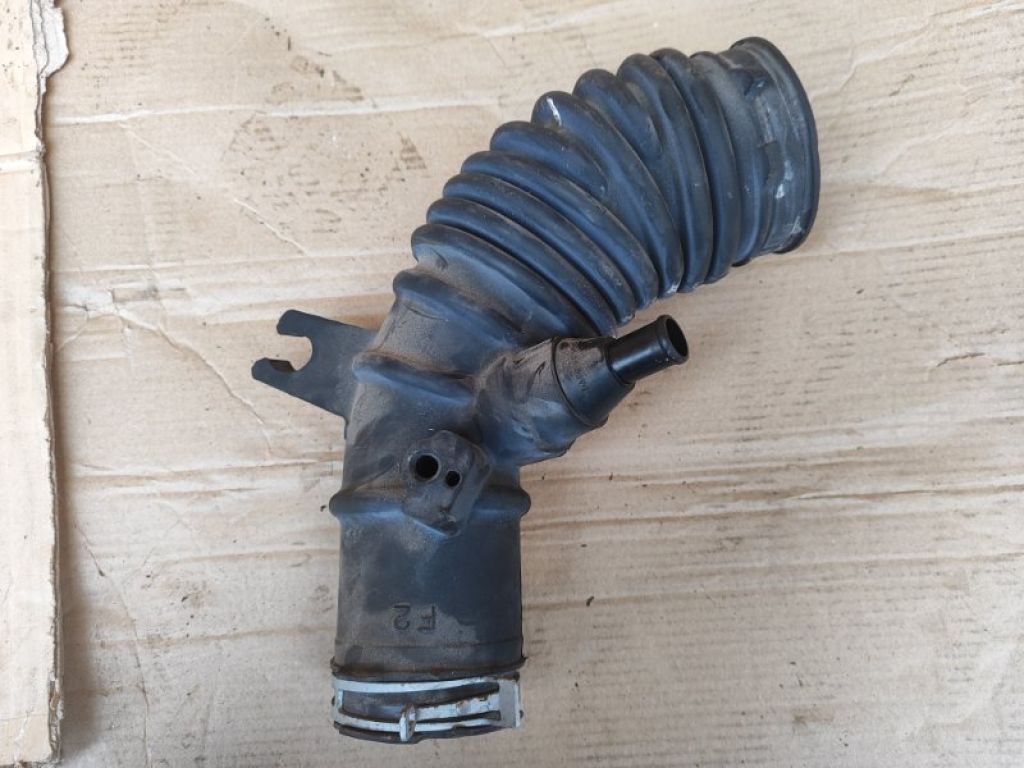 17881-28310 | Патрубок впускної системи LEXUS HS250H (ANF10) 09-12 - Фото 2