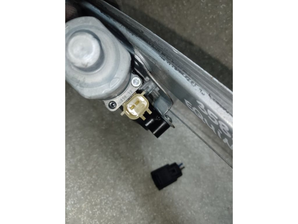 22803637 | Стеклоподъемник задн. прав. CHEVROLET EQUINOX 09-17 - Фото 3