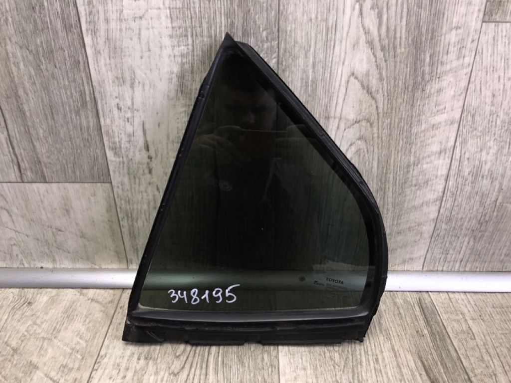 6812406260 | Скло дверей глухе задн. лів. TOYOTA CAMRY 70 17-