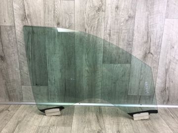 Стекло двери передн. прав. CHEVROLET EQUINOX 09-17