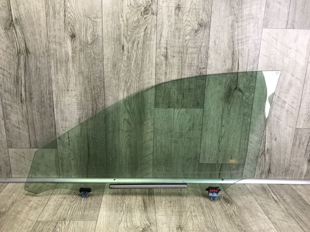 6810133150 | Скло дверей передн. прав. LEXUS ES350 06-12 - Фото 2