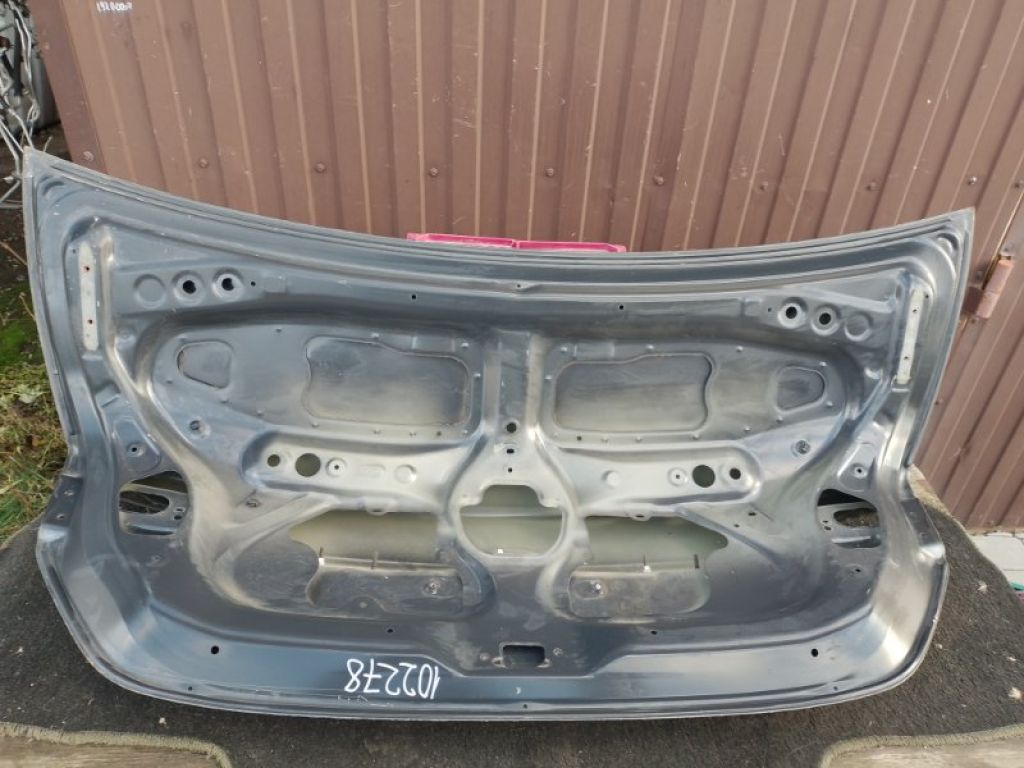 64401-06630 | Кришка багажника TOYOTA CAMRY 50 12-15 - Фото 2