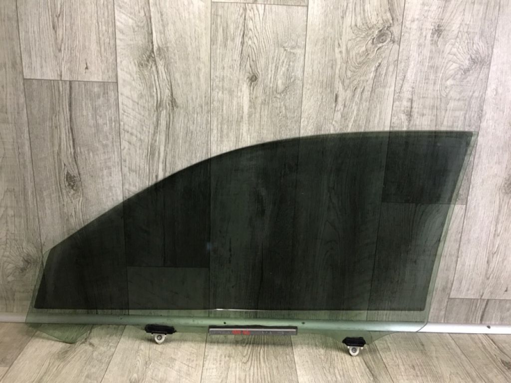 6810176010 | Скло дверей передн. прав. LEXUS CT200 11-17 - Фото 2