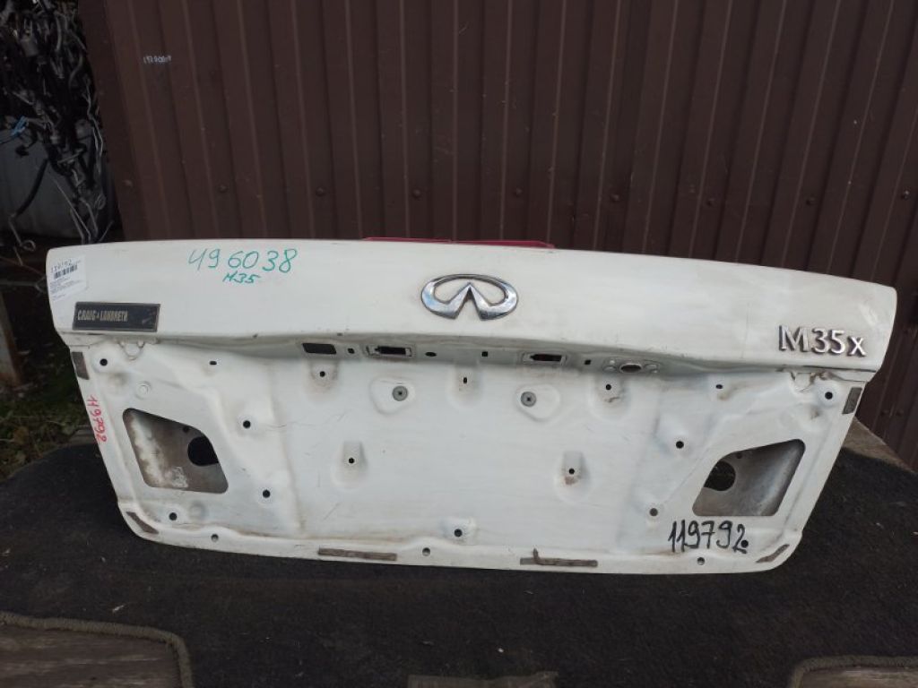 H430M-EJ7ME | Крышка багажника INFINITI M35/M45 04-10