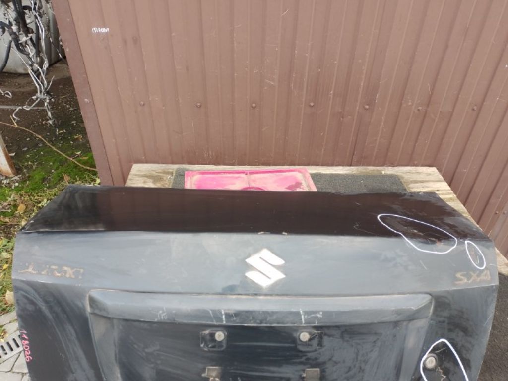 65700-75830 | Крышка багажника SUZUKI SX4 06-13 - Фото 3