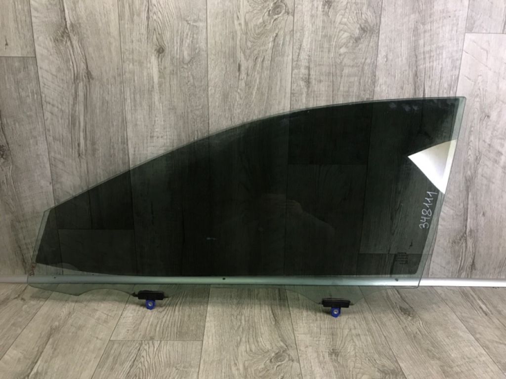 68102-06340 | Скло дверей передн. лів. TOYOTA CAMRY 70 17-