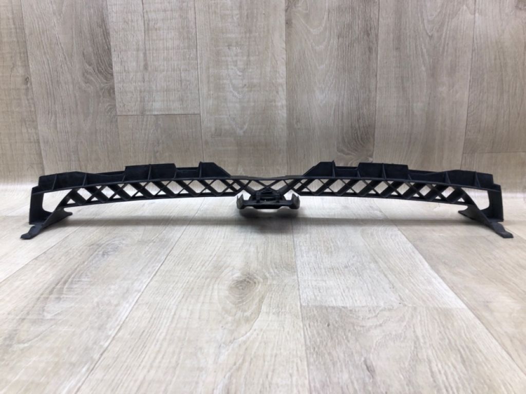 5C6805705D | Кронштейн решітки радіатора VOLKSWAGEN JETTA USA 10-17 - Фото 5