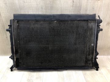 Радіатор основний VOLKSWAGEN JETTA USA 10-17