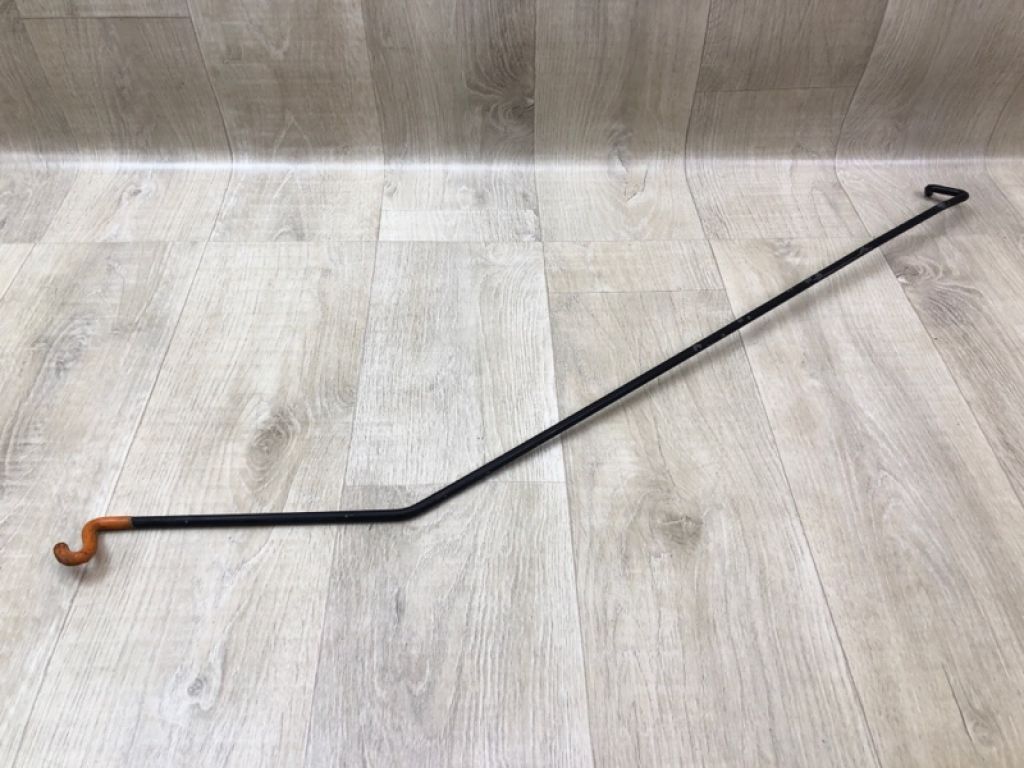 5C6 823 361 D | упор капота VOLKSWAGEN JETTA USA 10-17