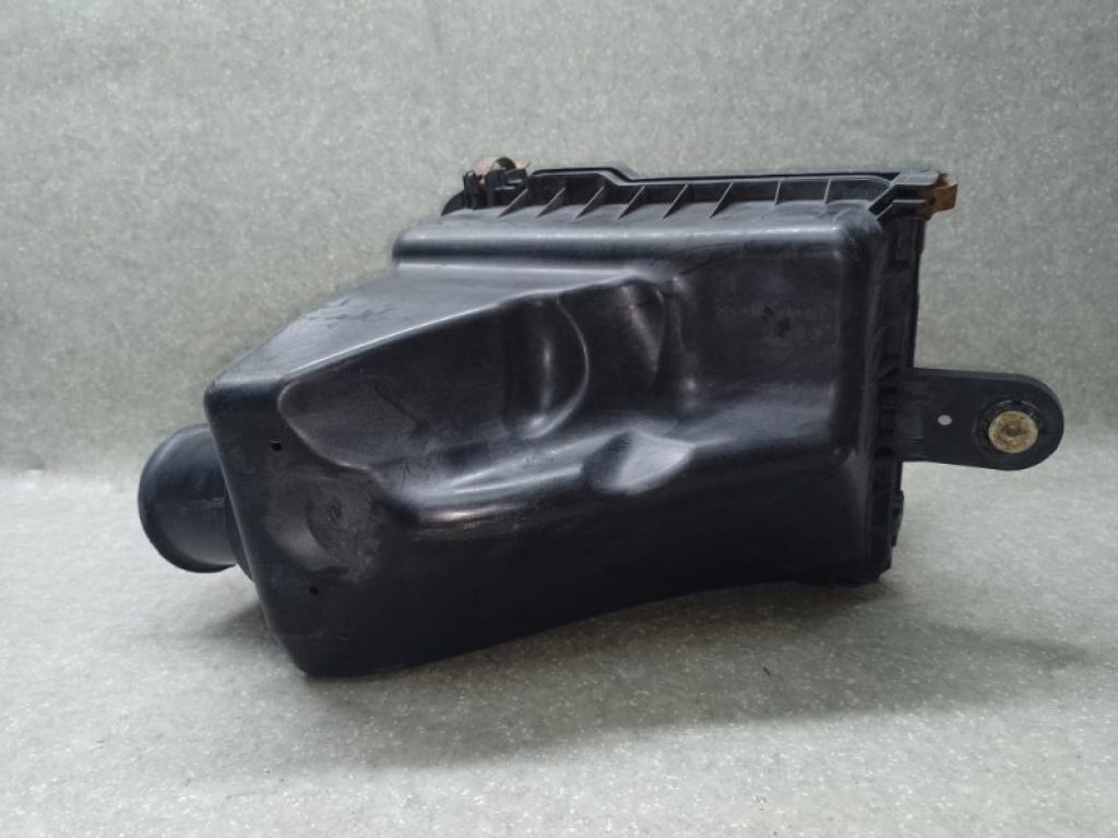 15816347 | Корпус повітряного фільтра CHEVROLET EQUINOX 04-09 - Фото 6