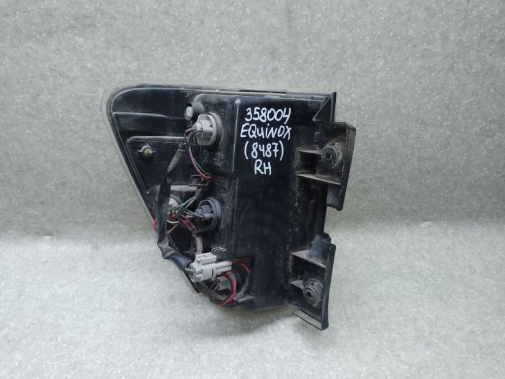 05490027 | Фонарь наружный прав. CHEVROLET EQUINOX 04-09 - Фото 3